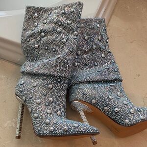 Elegant Silver Rhinestone Women's Boots